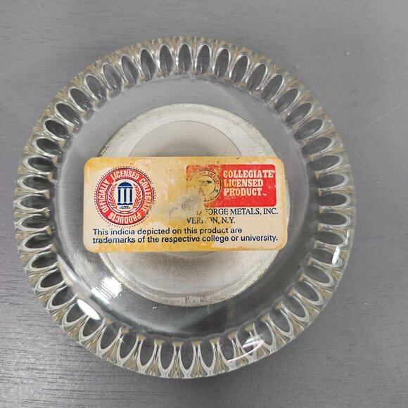 University Of Pennsylvania 1740 Glass Paperweight With Seal - Picture 2 of 2